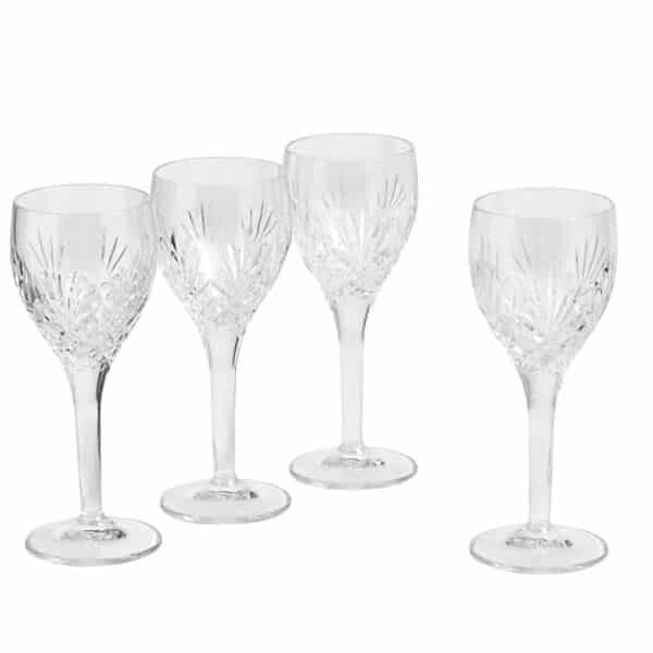 Découvrez notre analyse des verres à vin blanc Highgate de Royal Doulton : design raffiné et dégustation exceptionnelle. Idéal pour sublimer vos moments de dégustation.