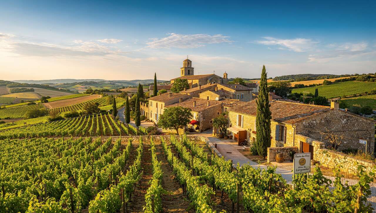 Villages pittoresques de la route des vins du Languedoc