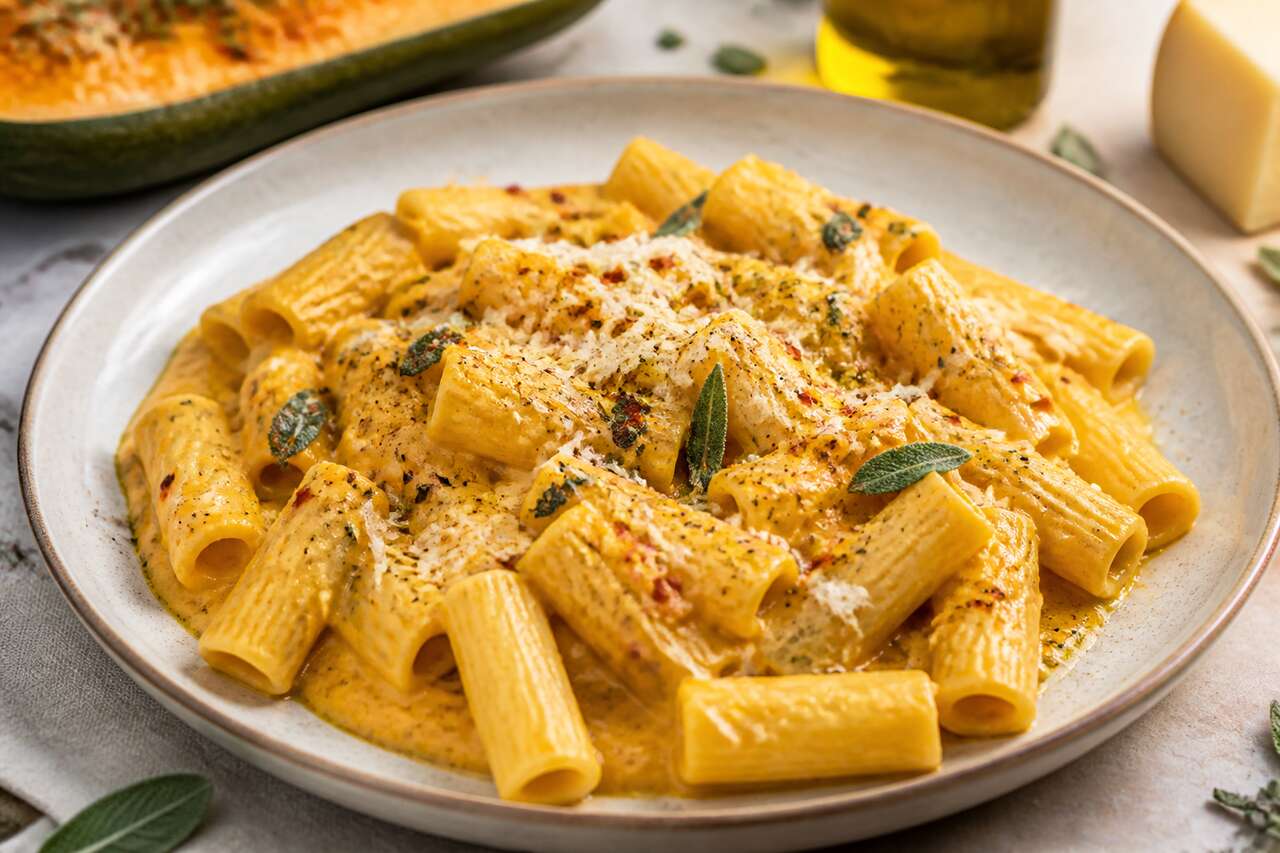 Pâtes à la sauce crémeuse de butternut et sauge